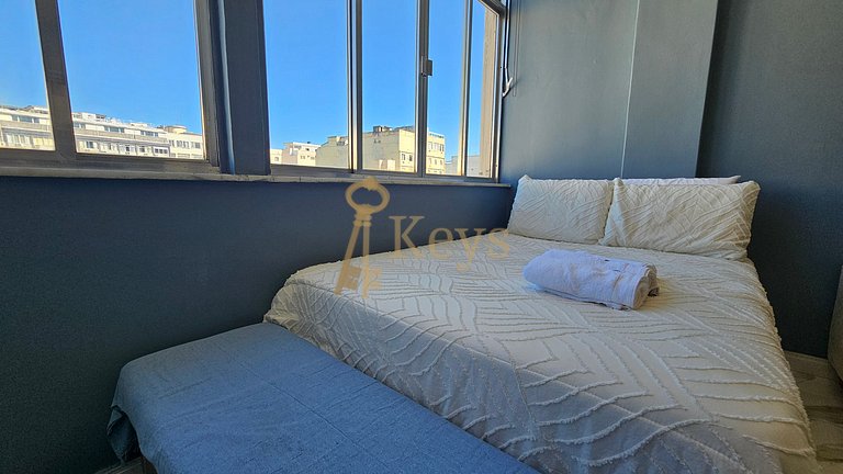 Studio w/ AC | Blue & Quiet 5 min Beach