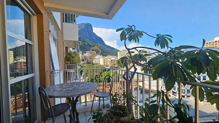 Pool with a View – Room in a Duplex Penthouse