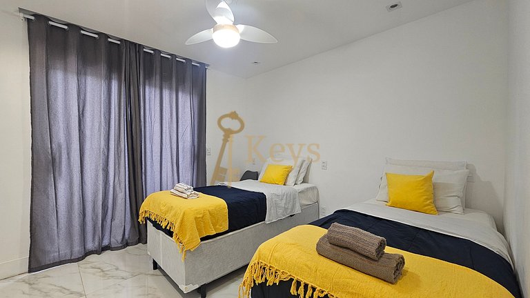 Penthouse Paradise | Terrace with View