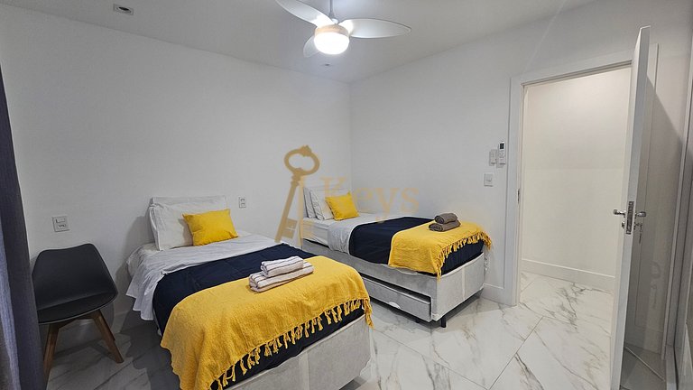 Penthouse Paradise | Terrace with View