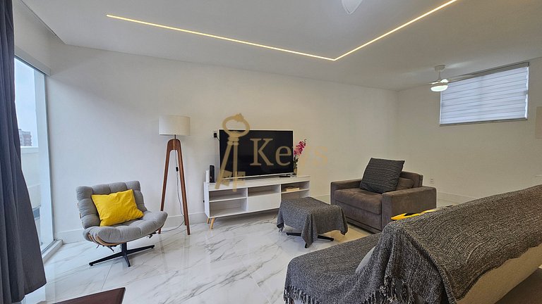 Penthouse Paradise | Terrace with View