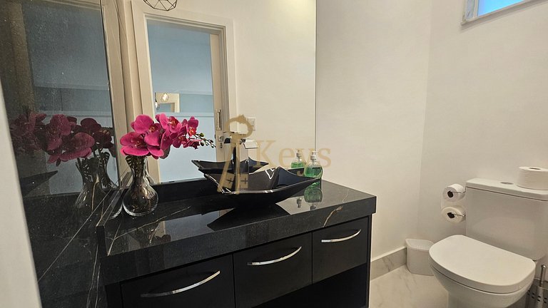 Penthouse Paradise | Terrace with View