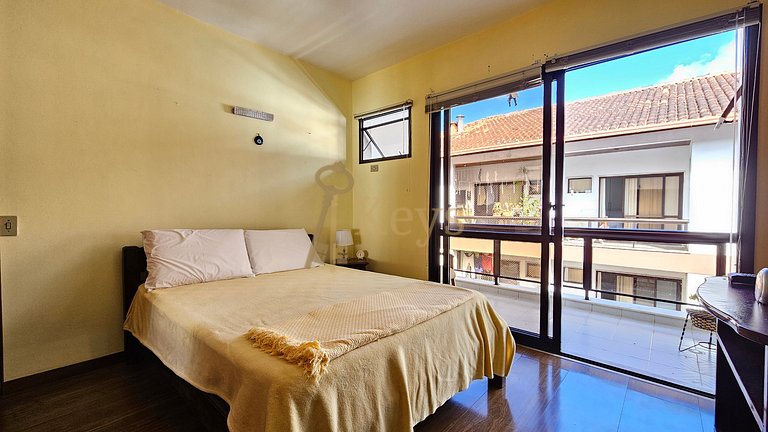 Retiro na Serra – Piscina, Jacuzzi e Sauna