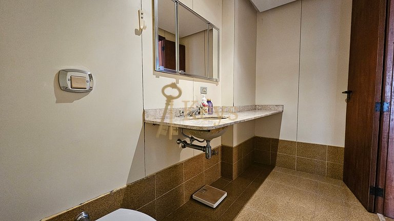 Retiro na Serra – Piscina, Jacuzzi e Sauna