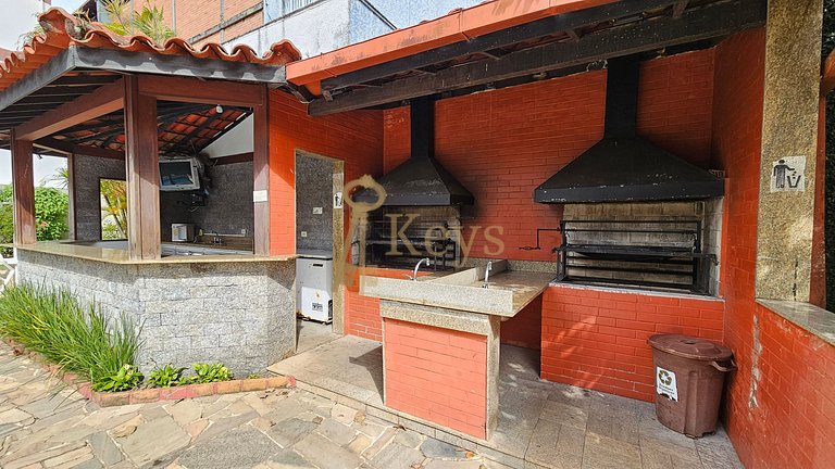Retiro na Serra – Piscina, Jacuzzi e Sauna
