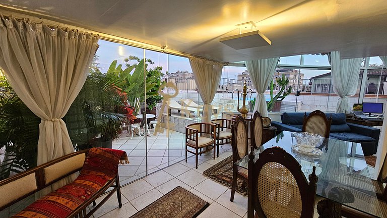 Piscina com Vista - Quarto em Cobertura Duplex