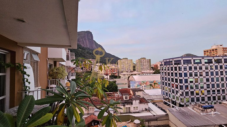 Pool with a View – Room in a Duplex Penthouse