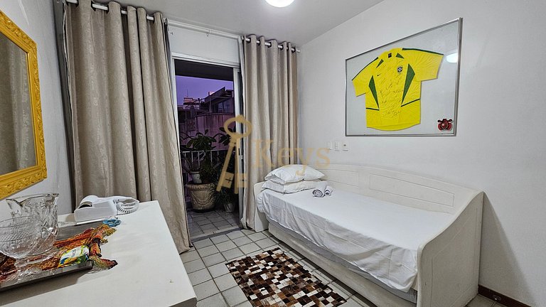 Piscina com Vista - Quarto em Cobertura Duplex