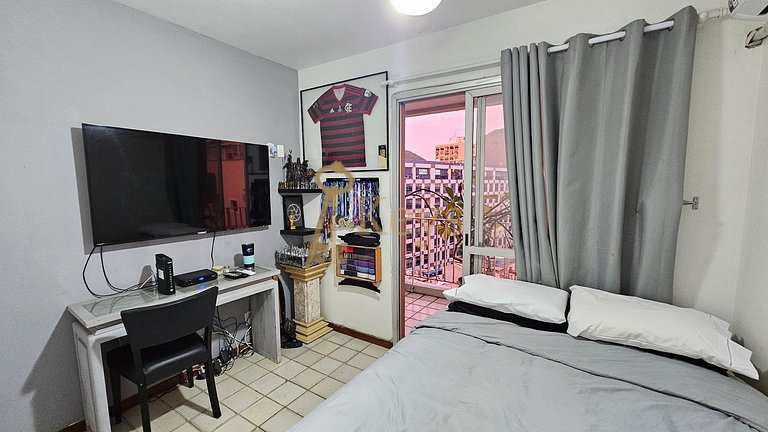Piscina com Vista - Quarto em Cobertura Duplex