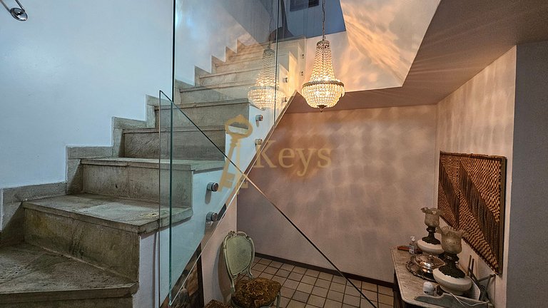 Piscina com Vista - Quarto em Cobertura Duplex