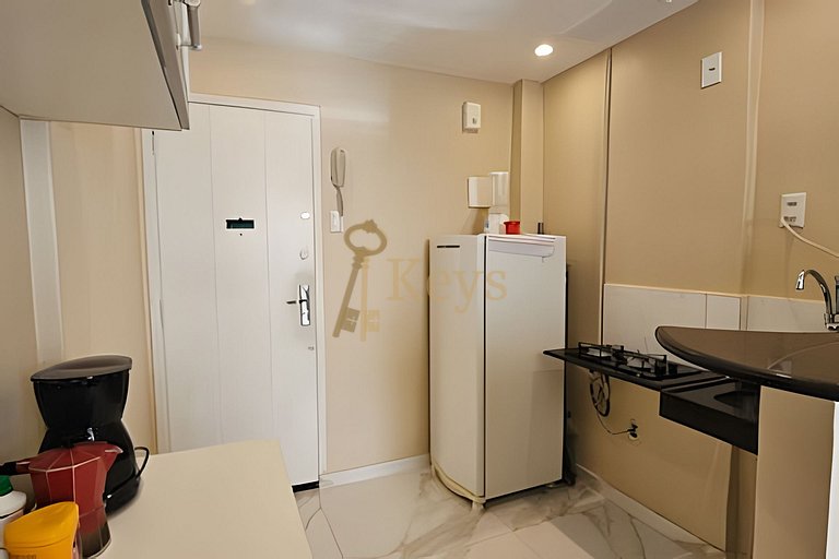 Studio Copacabana c/ Ar | 5 min da Praia
