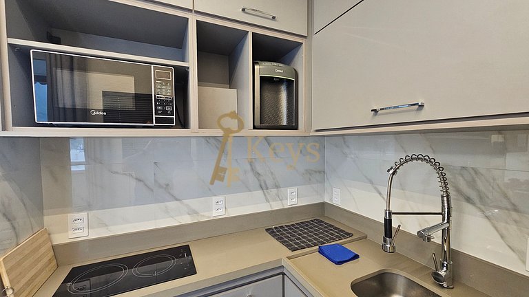 Loft Estiloso com Varanda | Copacabana