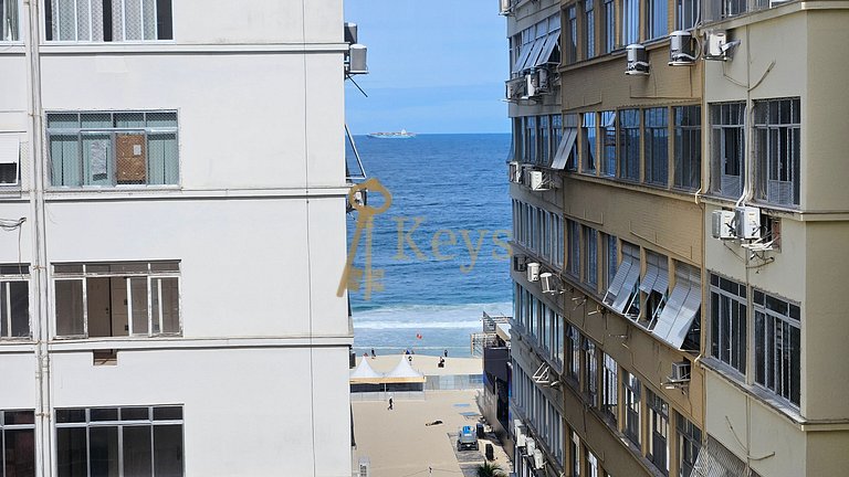 Refúgio Silencioso Copacabana com Vislumbre do Mar