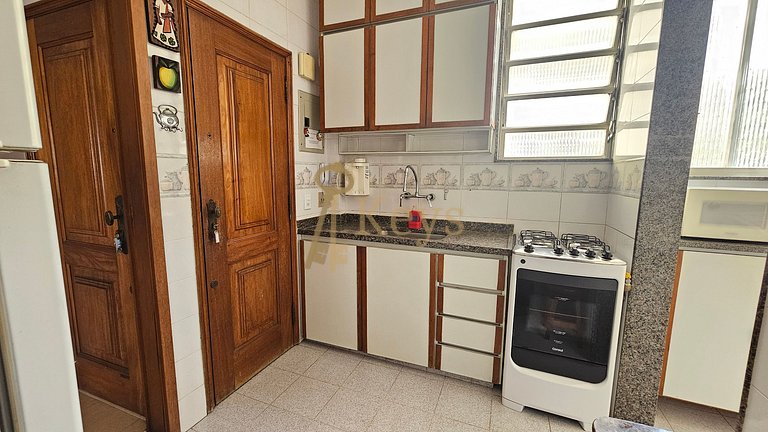 Conforto em Copacabana 3 Quartos ao lado da Praia