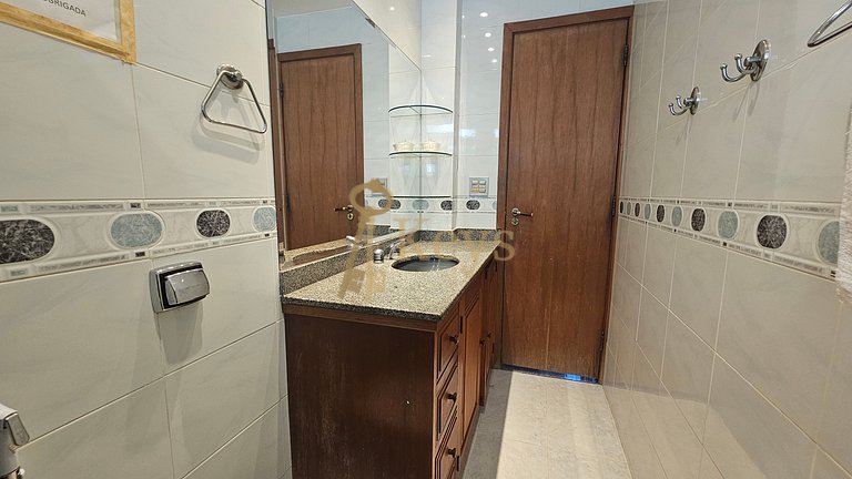 Conforto em Copacabana 3 Quartos ao lado da Praia