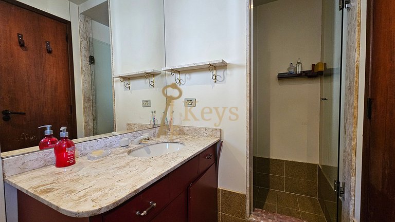 Retiro dos Sonhos – Piscina, Jacuzzi e Sauna na Montanha