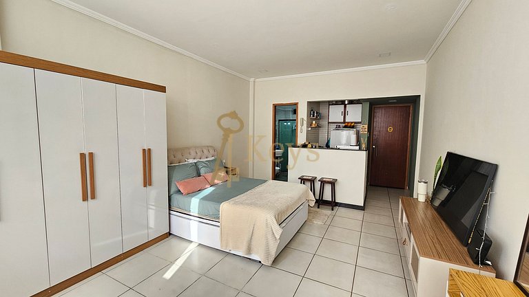 Studio Silencioso Copacabana c/ AC | 5min Playa