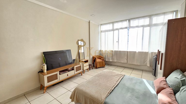 Studio Silencioso Copacabana c/ AC | 5min Playa
