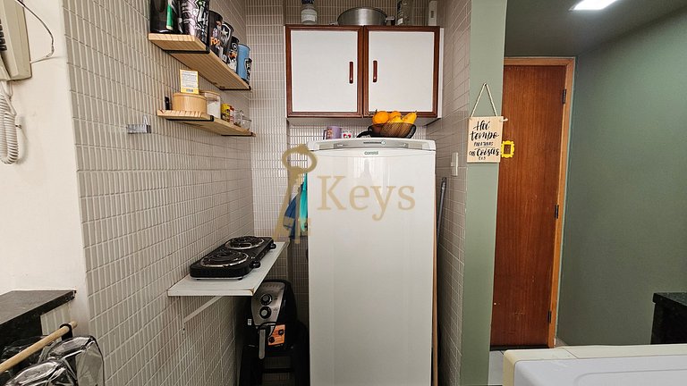 Studio Silencioso Copacabana c/ Ar | 5min Praia