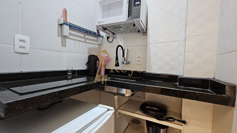 Studio w/ AC | 5 min to Copacabana Beach