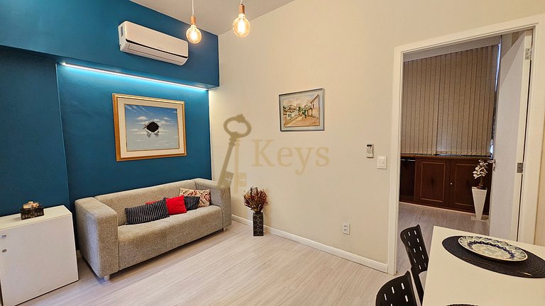 Studio Azul Copacabanac/ Ar | 5 min Praia