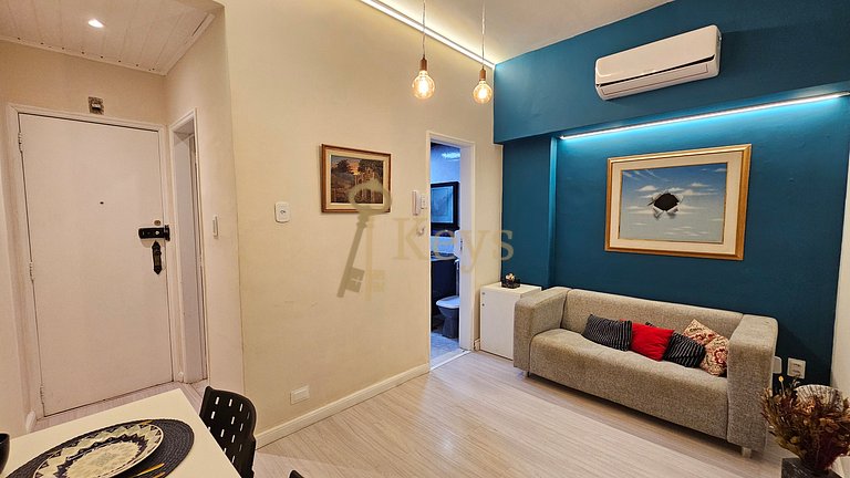 Studio Azul Copacabanac/ Ar | 5 min Praia