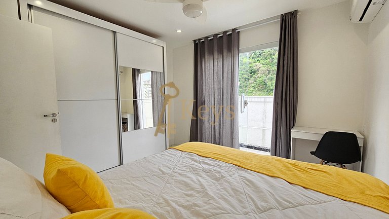 Penthouse Paradise | Terrace with View