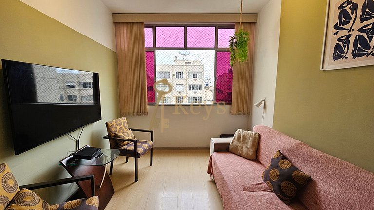 Prime Location! 3 Bedroom Flat by Copacabana Beach