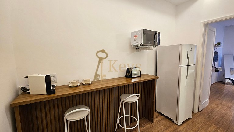 Beach Breeze Studio 5 Mins from Copacabana Beach