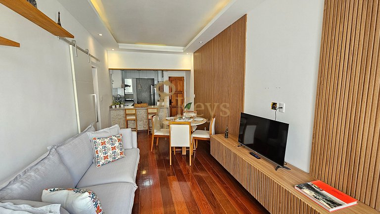 Modern 2BR w/ AC | 5 min to Leblon Beach