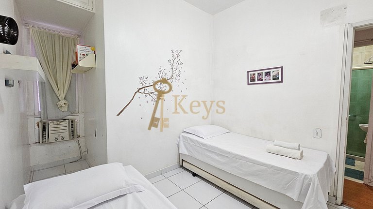 Family Apt w/ AC | Comfort in Copacabana