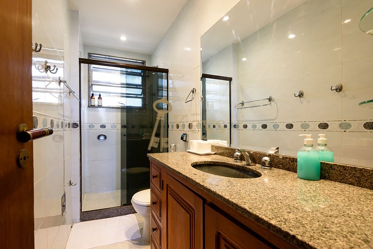 Spacious 3 BDR | Comfort 10 min from Copa Beach