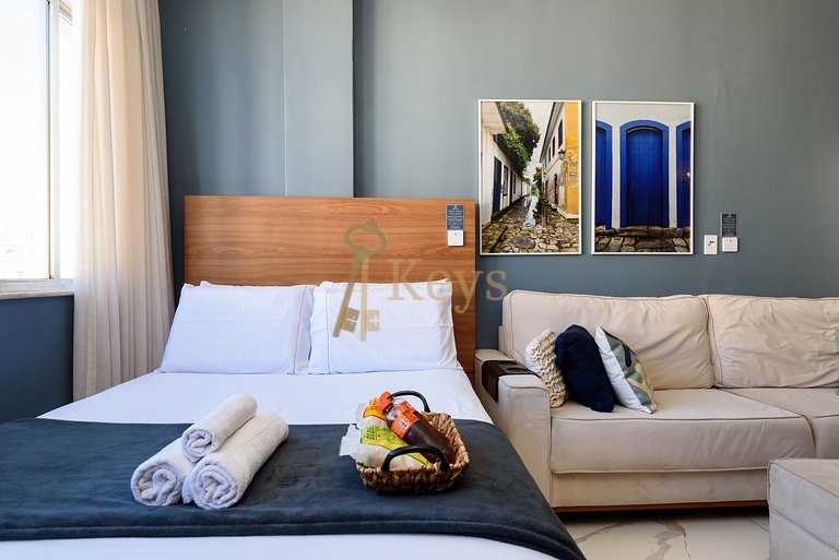 Studio Azul e Silencioso c/ Ar | 5 min Praia