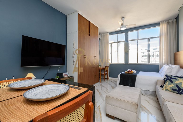 Studio Azul e Silencioso c/ Ar | 5 min Praia