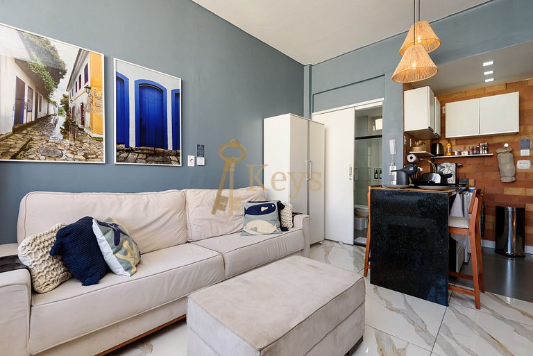 Studio Azul e Silencioso c/ Ar | 5 min Praia