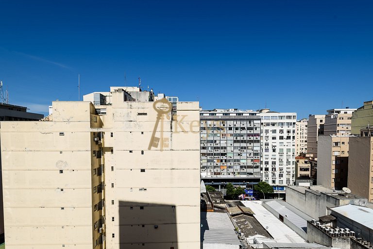 Studio Azul e Silencioso c/ Ar | 5 min Praia