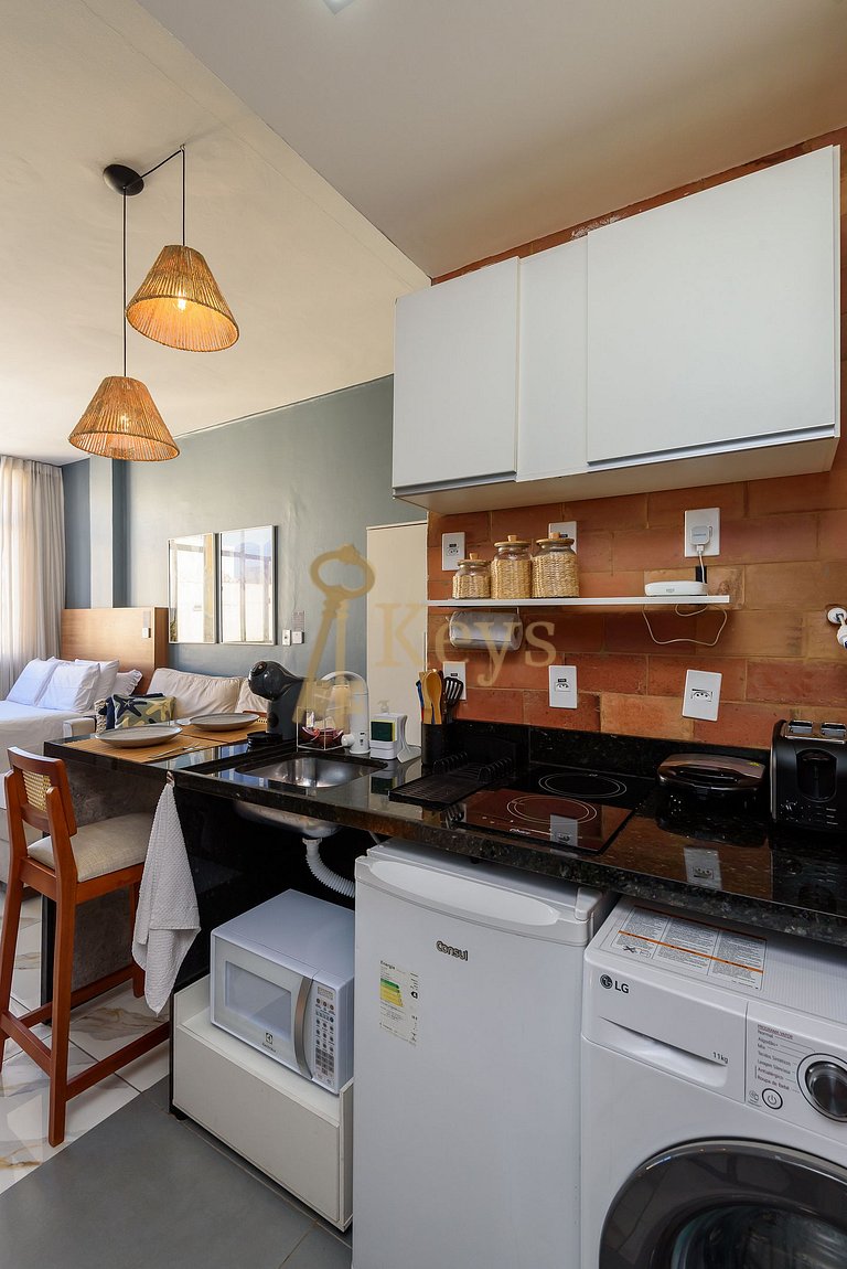 Studio Azul e Silencioso c/ Ar | 5 min Praia