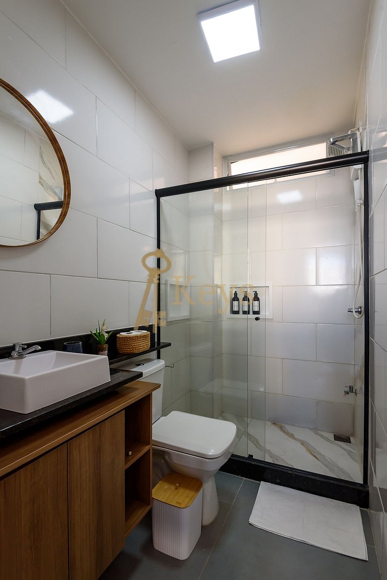 Studio Azul e Silencioso c/ Ar | 5 min Praia