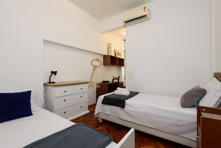 Modern & Quiet 2BR | 5 min from Leblon Beach