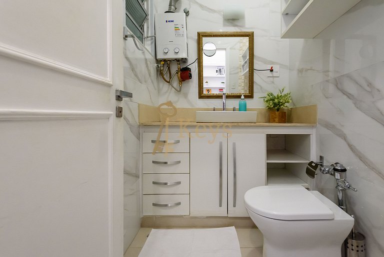 Modern & Quiet 2BR | 5 min from Leblon Beach