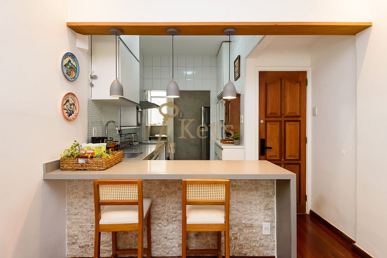 Modern & Quiet 2BR | 5 min from Leblon Beach