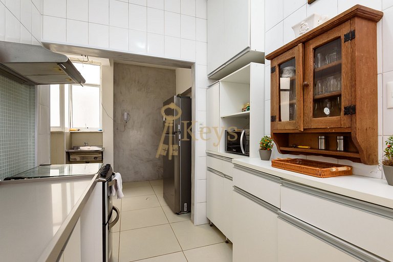 Modern & Quiet 2BR | 5 min from Leblon Beach