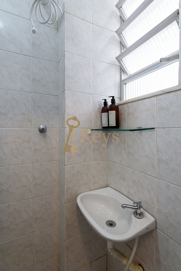 Modern & Quiet 2BR | 5 min from Leblon Beach