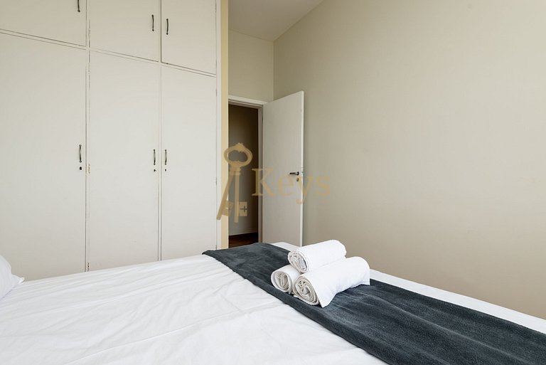 Ipanema 3BR w/ AC | Spacious & Modern