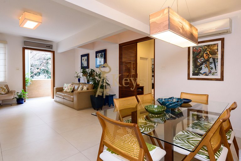 Leblon Premium | 2BR, Balcony, 5min to the Beach