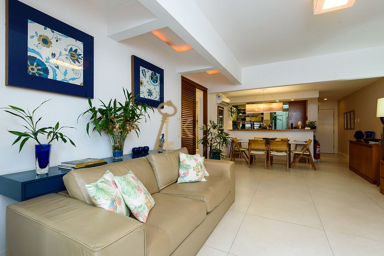 Leblon Premium | 2Q, Varanda, c/ AC, 5min Praia