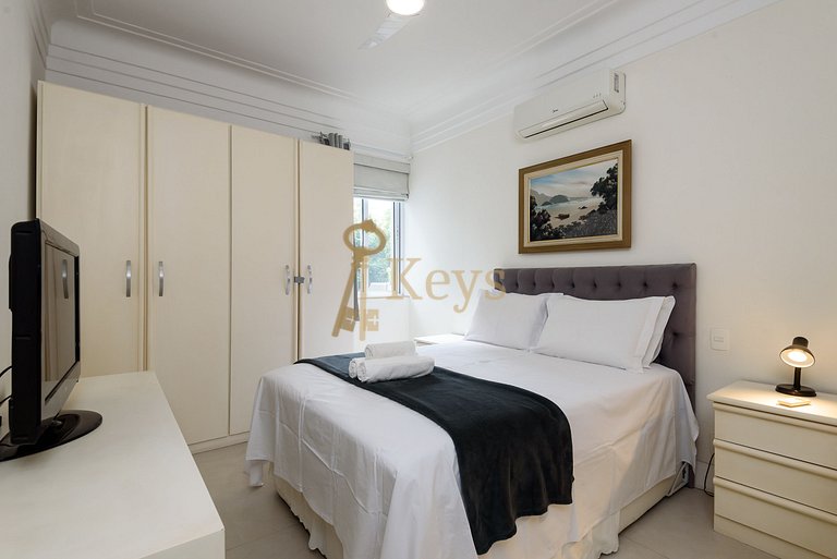 Leblon Premium | 2Q, Varanda, c/ AC, 5min Praia