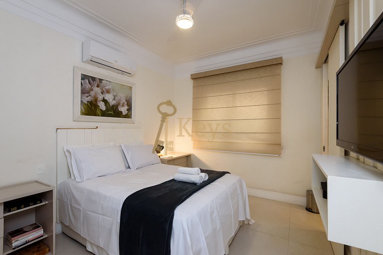Leblon Premium | 2Q, Varanda, c/ AC, 5min Praia