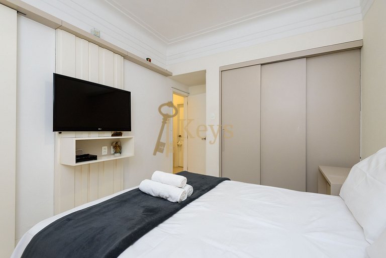 Leblon Premium | 2Q, Varanda, c/ AC, 5min Praia