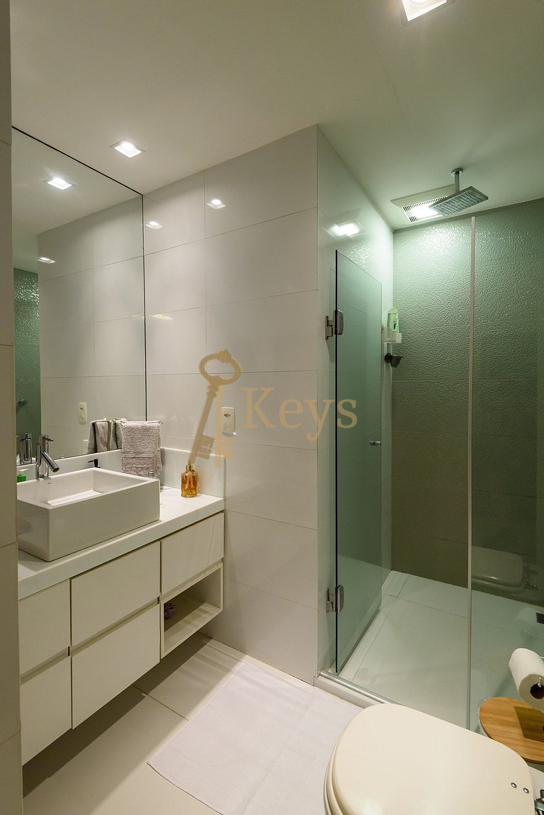 Leblon Premium | 2BR, Balcony, 5min to the Beach